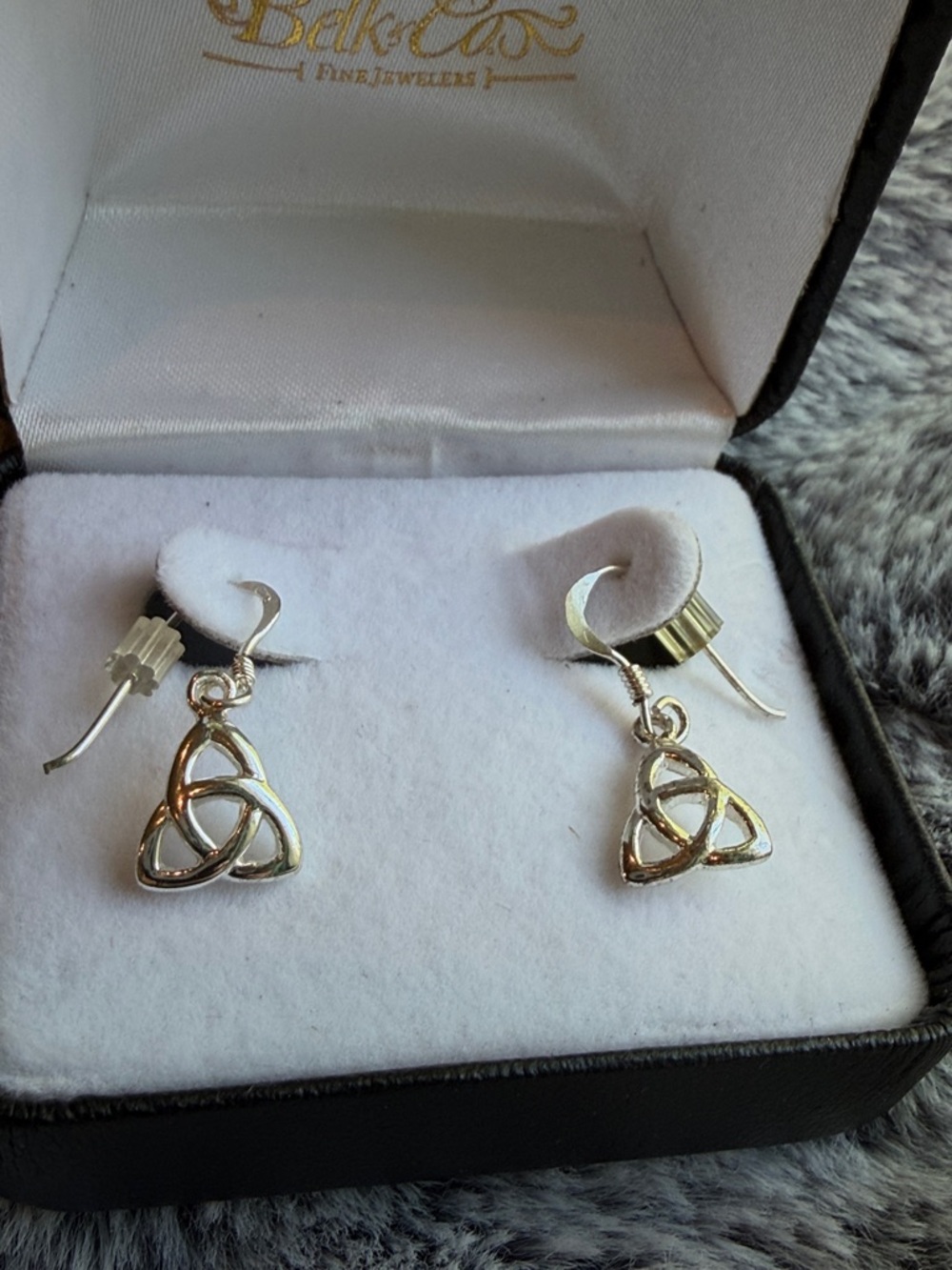 Sterling Silver (925) Celtic Trinity Knot Drop earrings. Gently preowned.